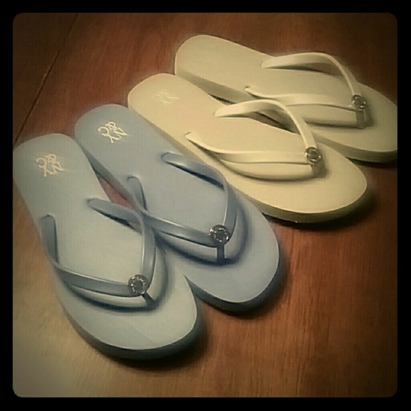 New York & Company Shoes - 🆕 2 pairs NY & CO Sandals size 7-8